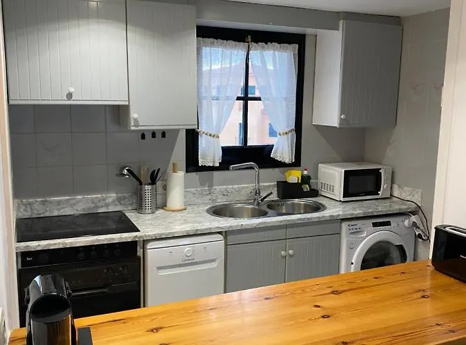 Ducado De Golf * Χιρόνα